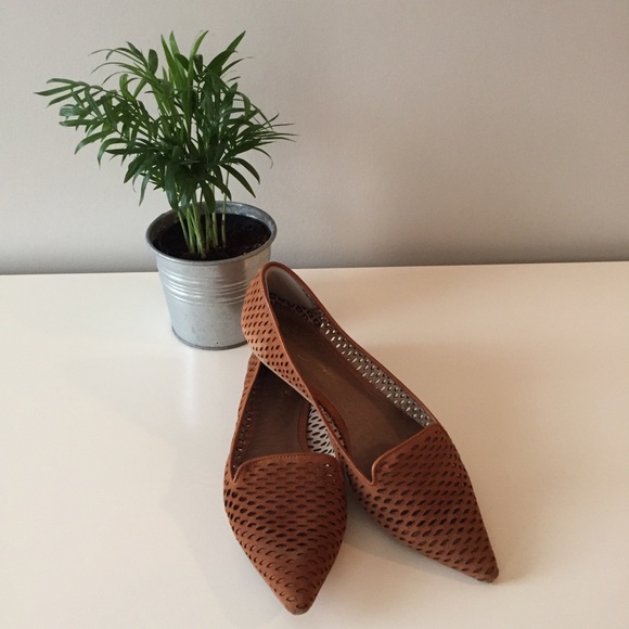 Matt Bernson Shoes - Matt Bernson TriBeCa Gauloise flats in tan